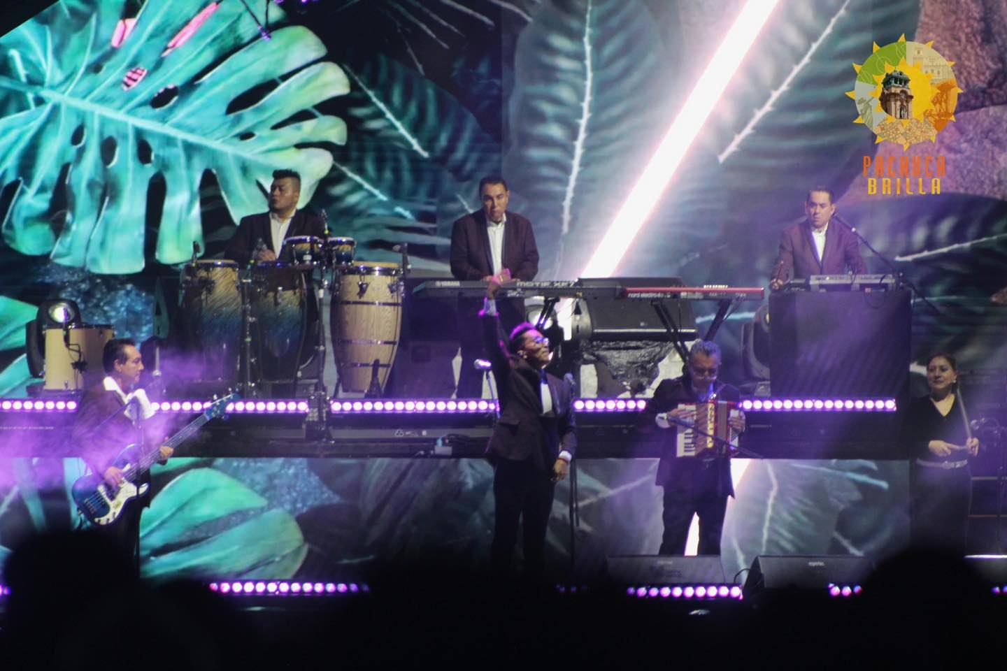 Los Ángeles Azules en el teatro del pueblo de la Feria Pachuca 2024